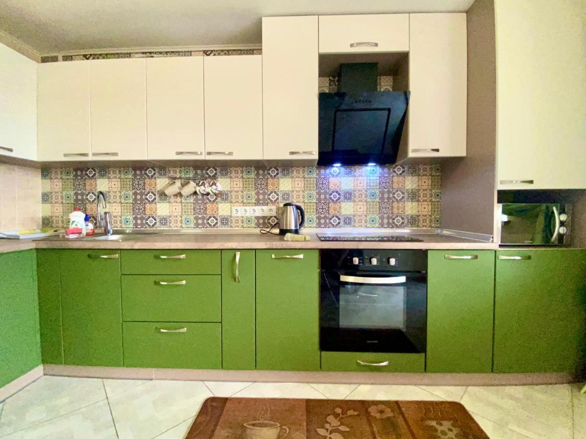 Apartpoltava Простора Однокімнатна Квартира В Новобудові, Корпусний Парк المظهر الخارجي الصورة
